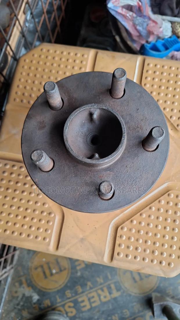 Rear Hub Premio 240/Wish 2wd