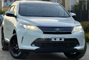 Toyota Harrier 2019 White