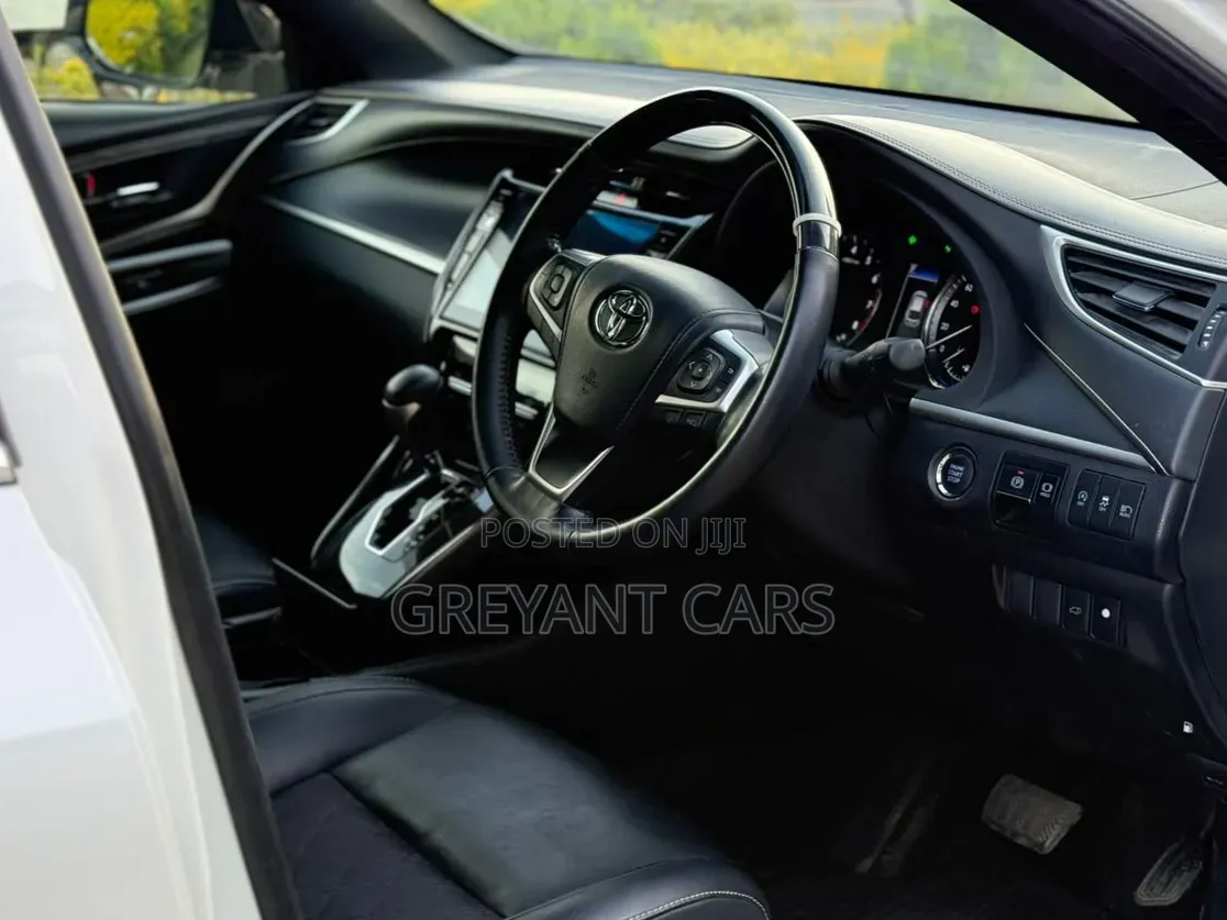 Toyota Harrier 2019 White