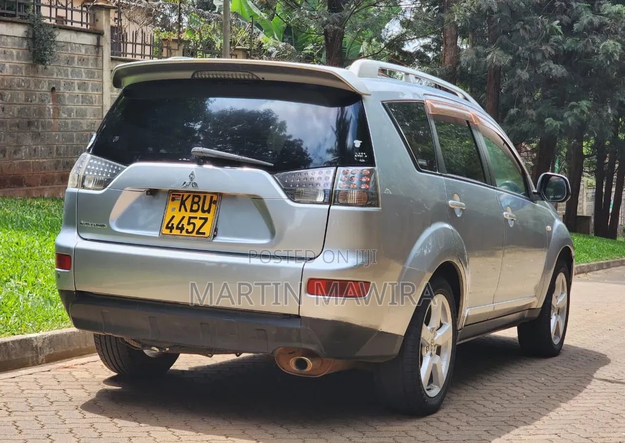 Mitsubishi Outlander 2006 Silver