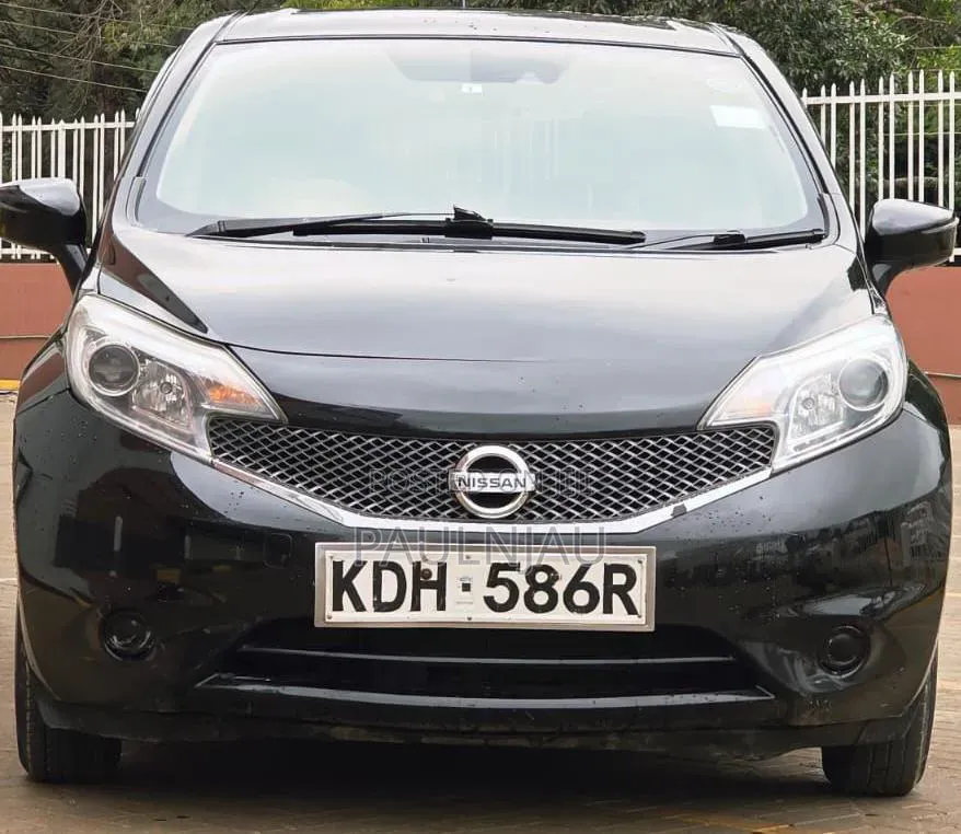 Nissan Note 2015 Black