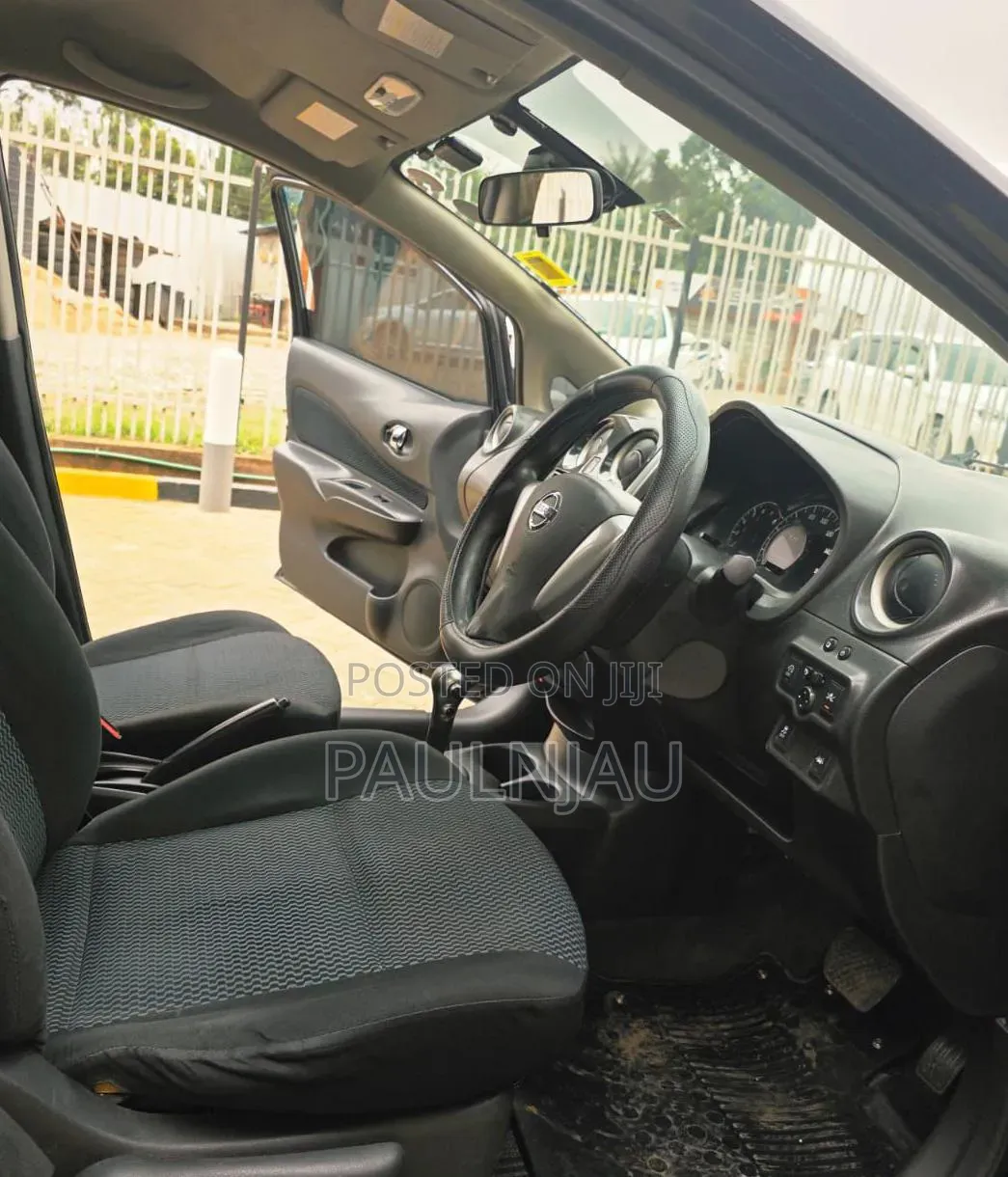 Nissan Note 2015 Black