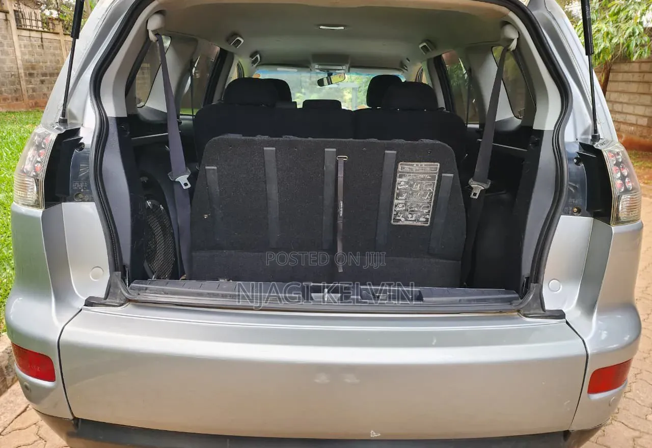 Mitsubishi Outlander 2006 Silver