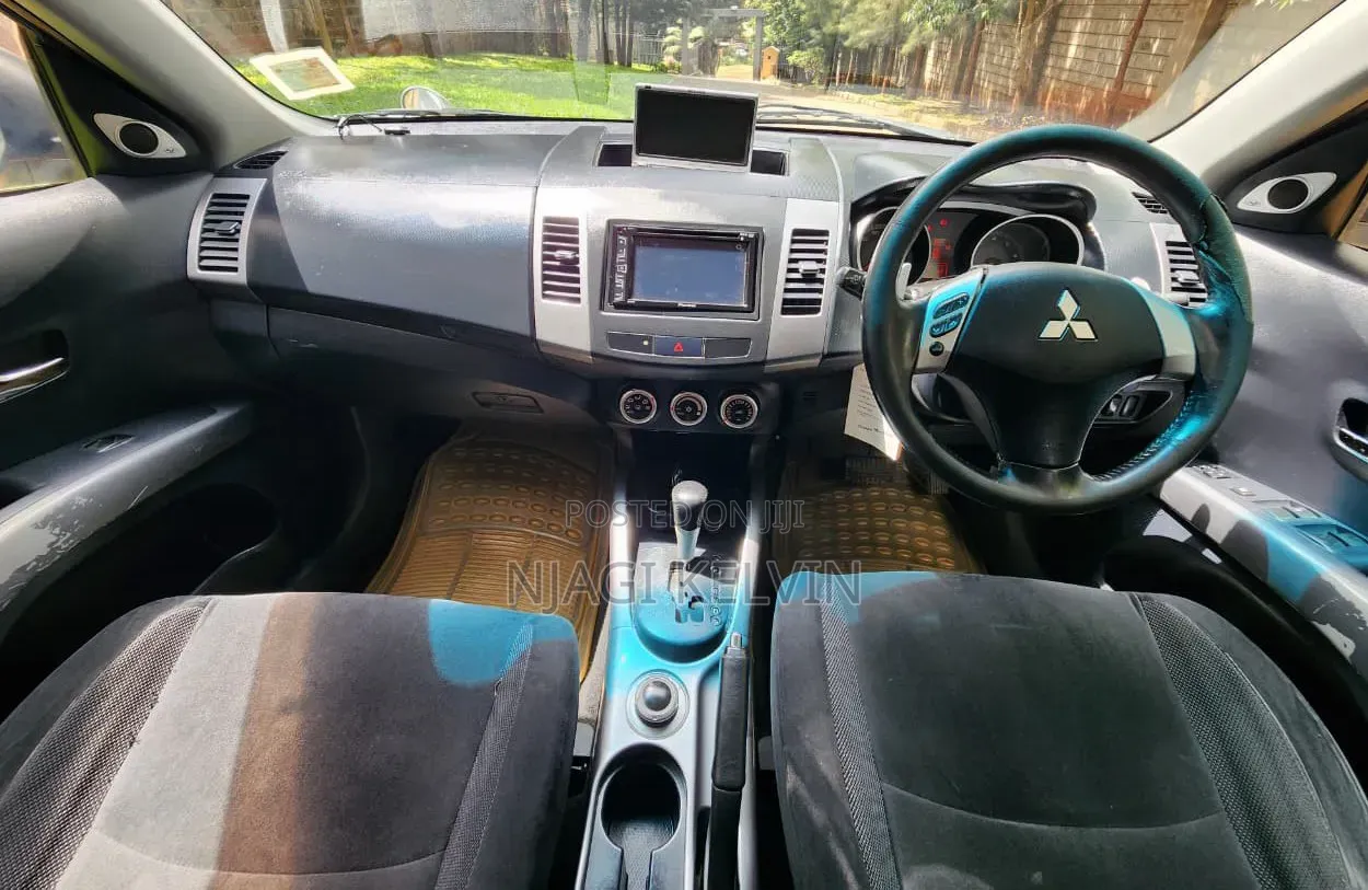 Mitsubishi Outlander 2006 Silver