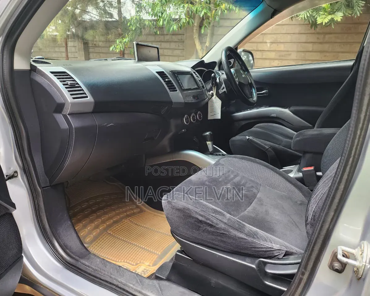 Mitsubishi Outlander 2006 Silver