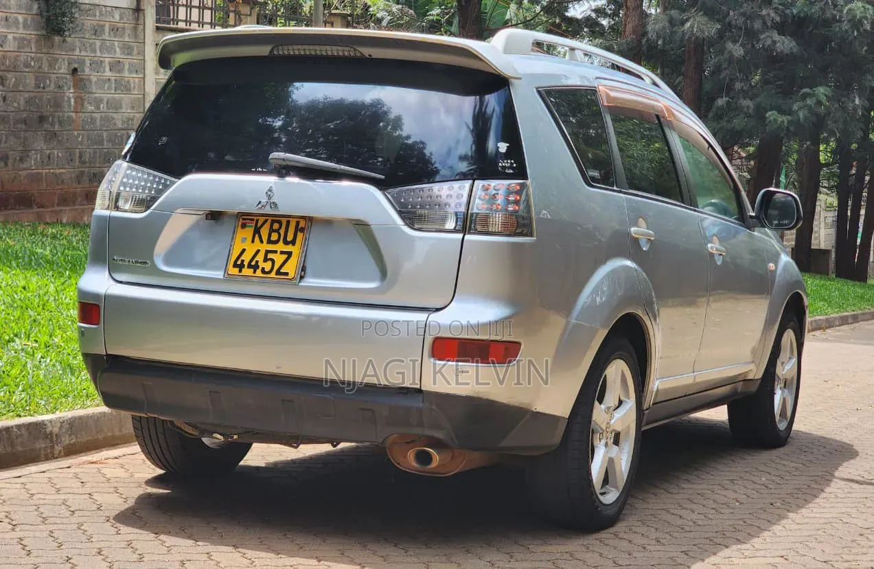 Mitsubishi Outlander 2006 Silver
