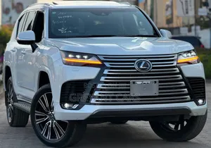 Lexus LX 2022 White