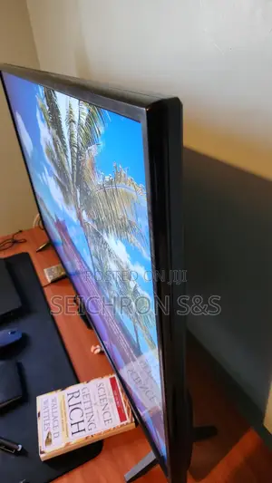 Lg 43" Uhd Smart Tv (43un71006lb)