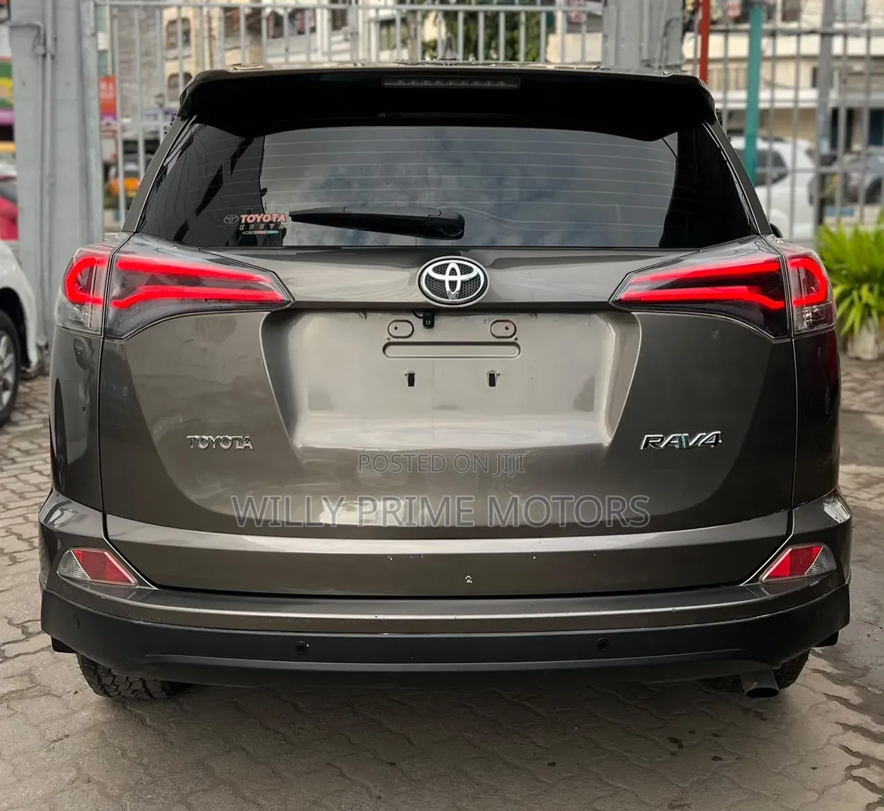 Toyota RAV4 2017