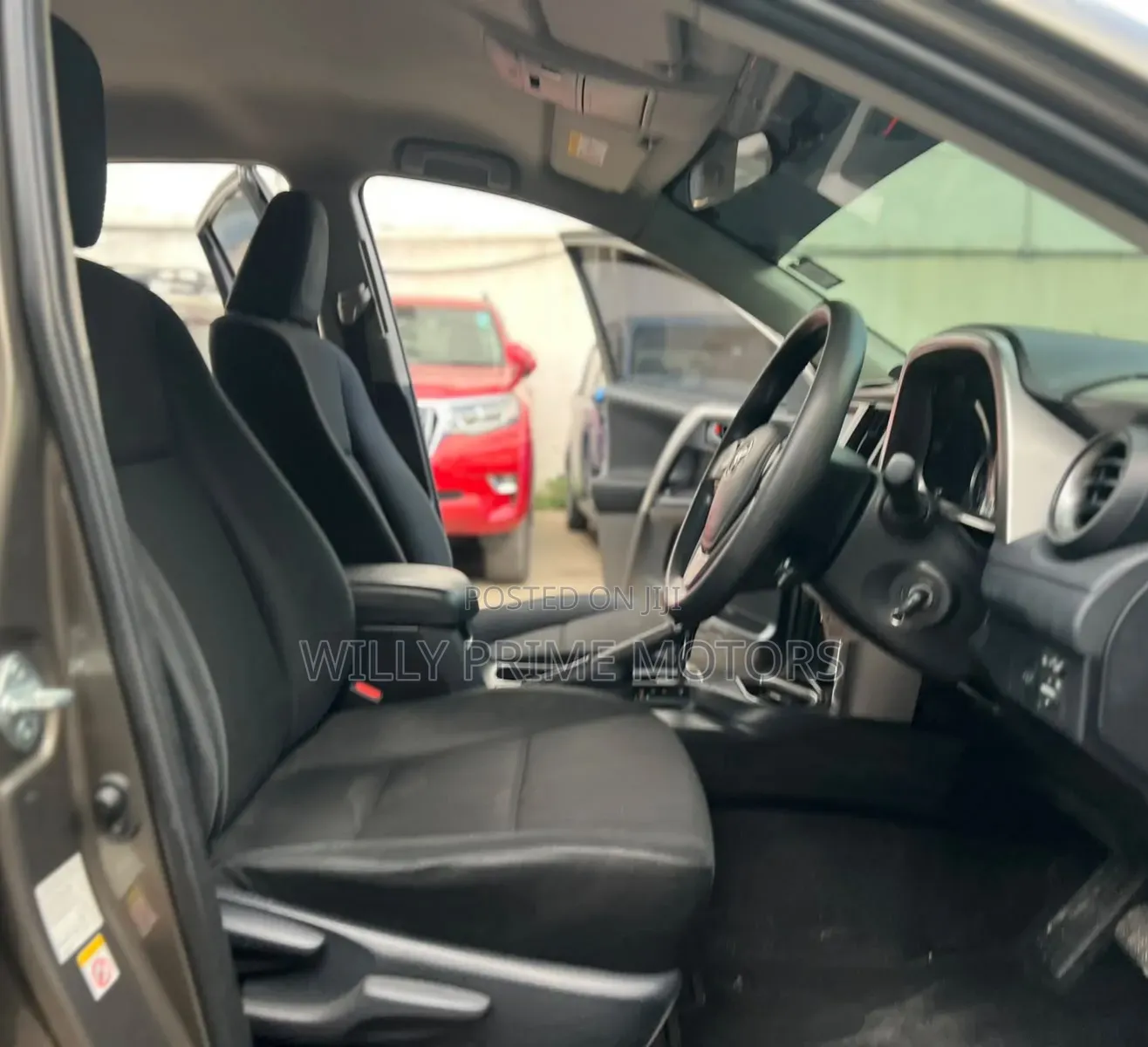 Toyota RAV4 2017