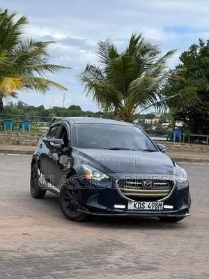 Mazda Demio 2016 Blue