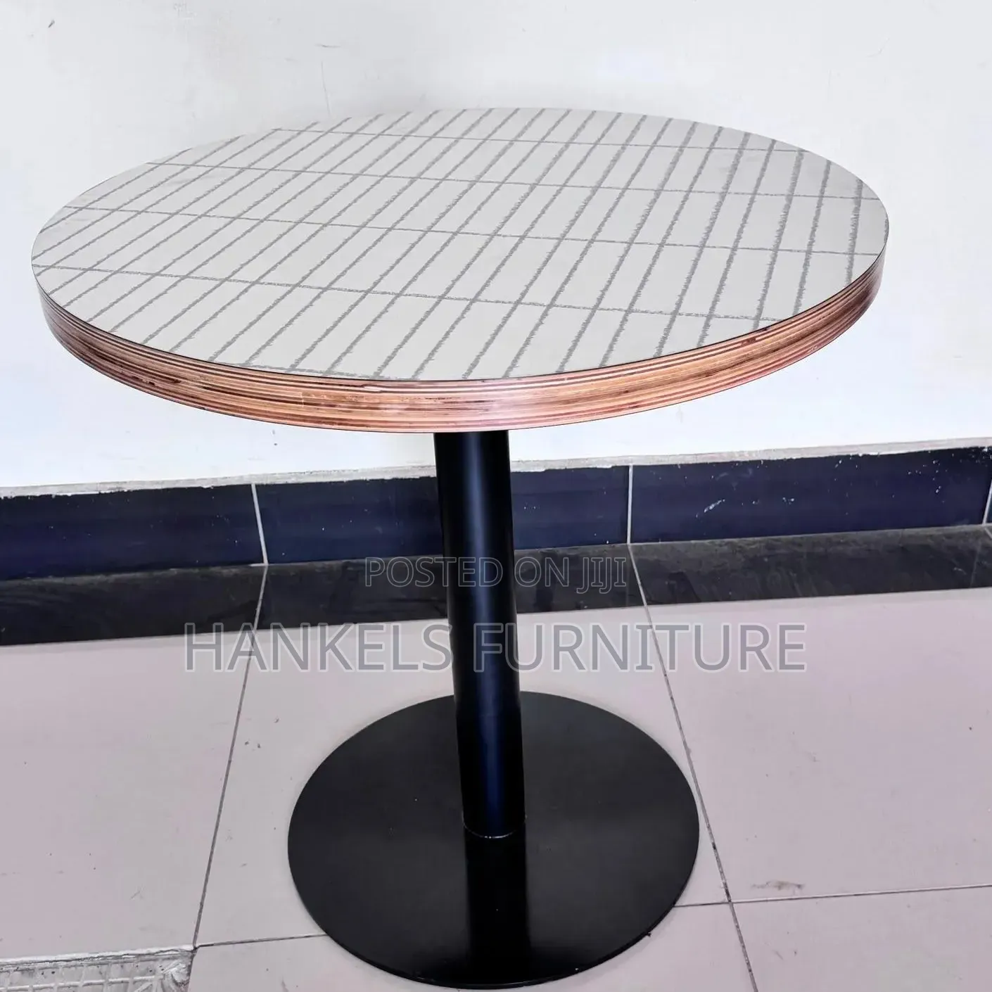 Round Dining Table | Stylish Modern Dining Furniture