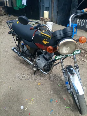 Bajaj Boxer 2022 Red