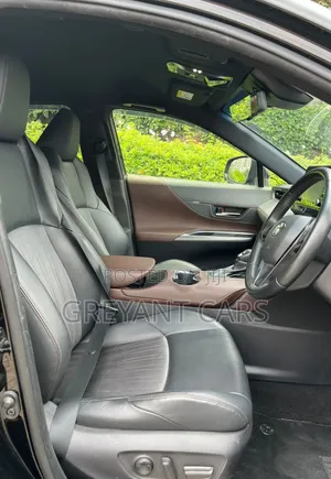 Toyota Harrier 2020 Black