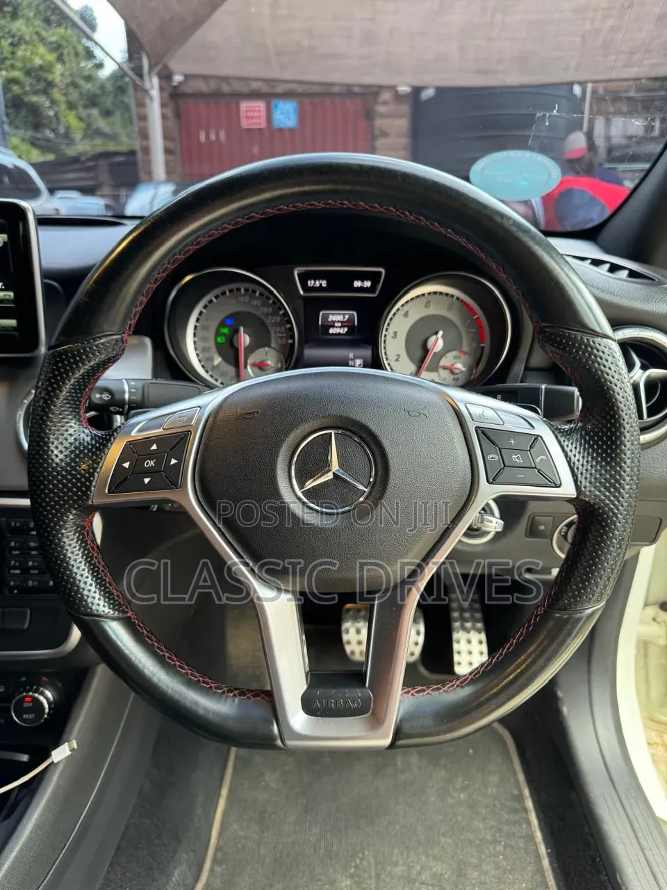Mercedes-Benz GLA 250 2016 White