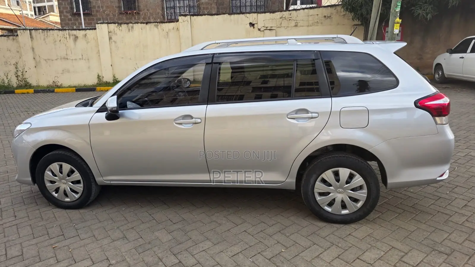 Toyota Corolla Fielder 2015 Silver