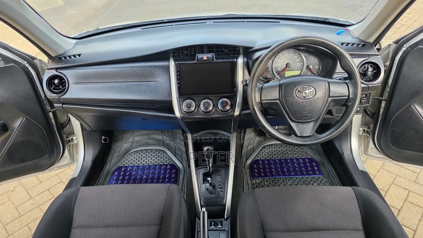Toyota Corolla Fielder 2015 Silver