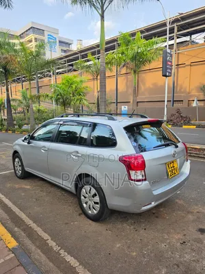 Toyota Corolla Fielder 2015 Silver