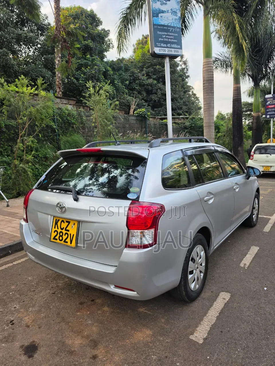 Toyota Corolla Fielder 2015 Silver
