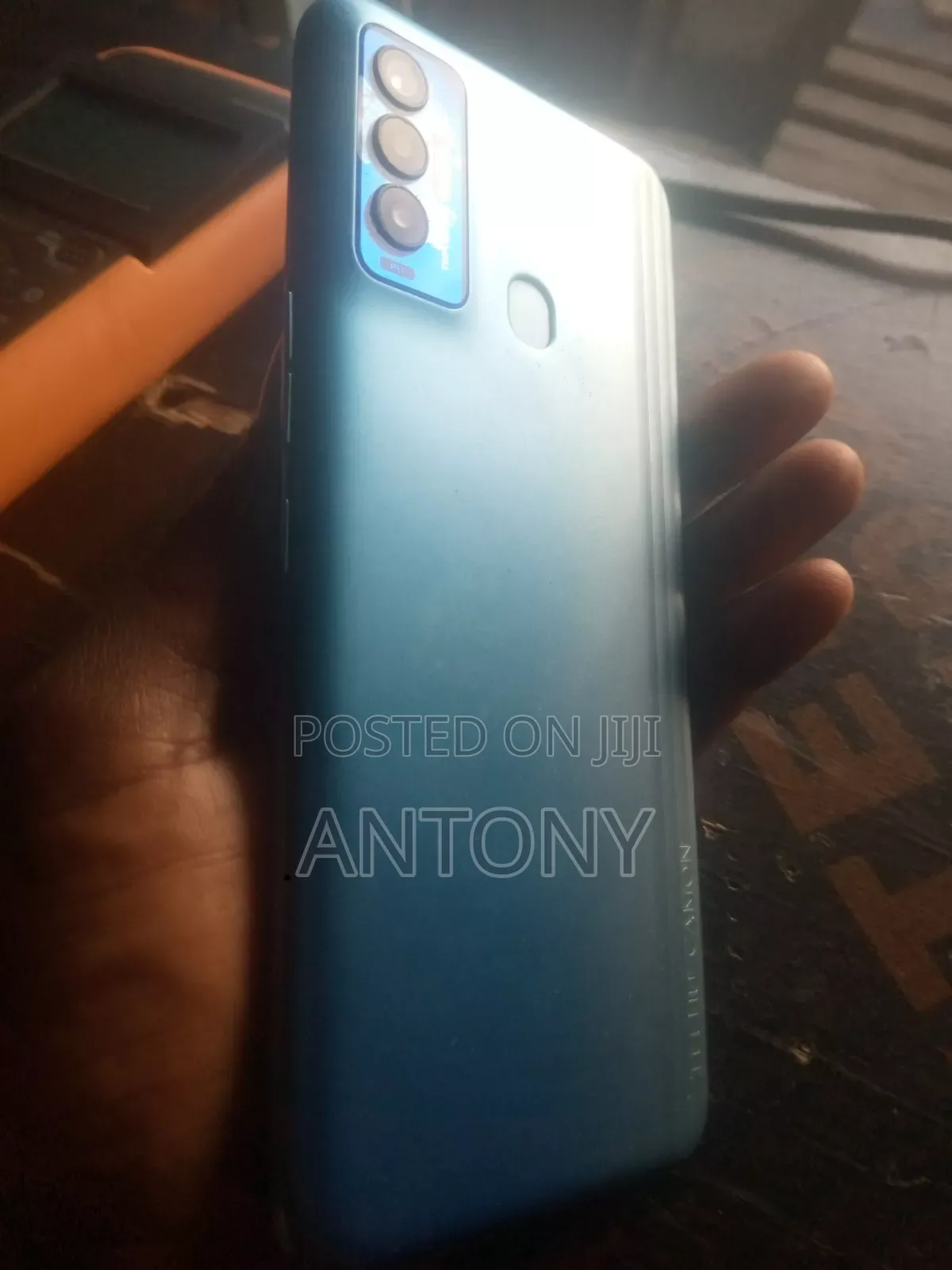 Tecno Camon 18i 128 GB Blue