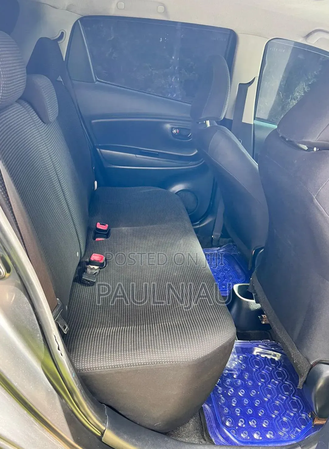 Toyota Vitz 2015 Black