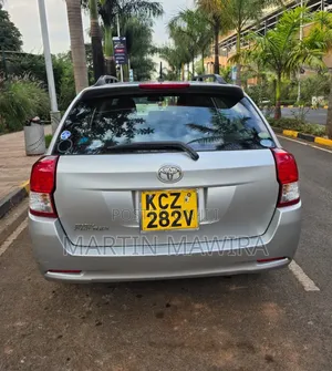 Toyota Corolla Fielder 2015 Silver