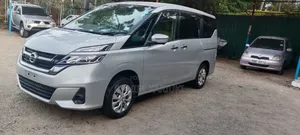 Nissan Serena 2018 Silver