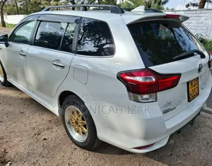 Toyota Corolla Fielder 2016 White