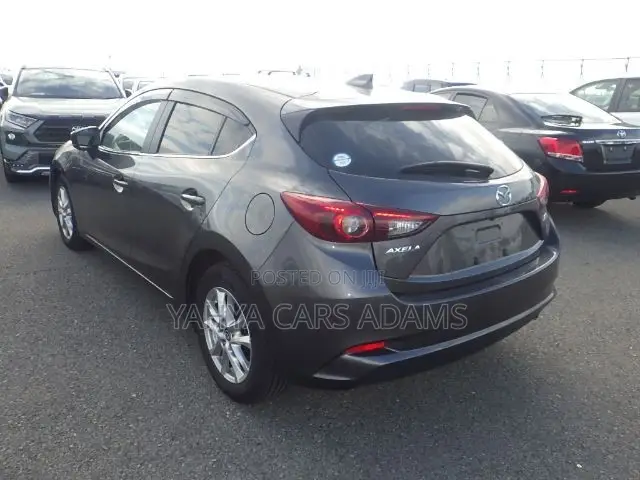 Mazda Axela 2019 Gray