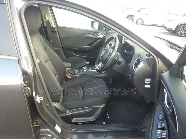 Mazda Axela 2019 Gray