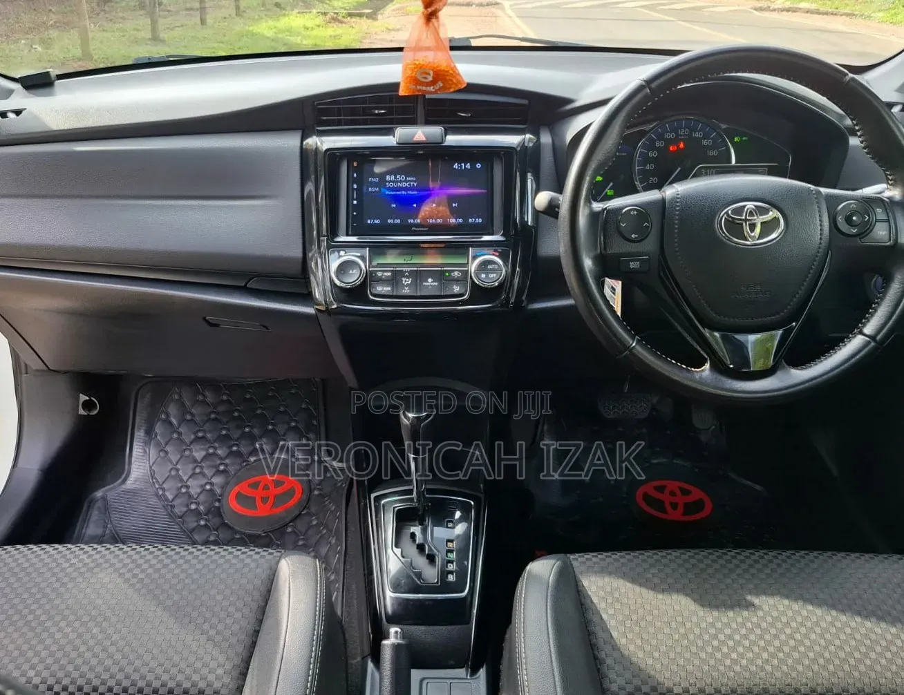 Toyota Corolla Fielder 2016 White
