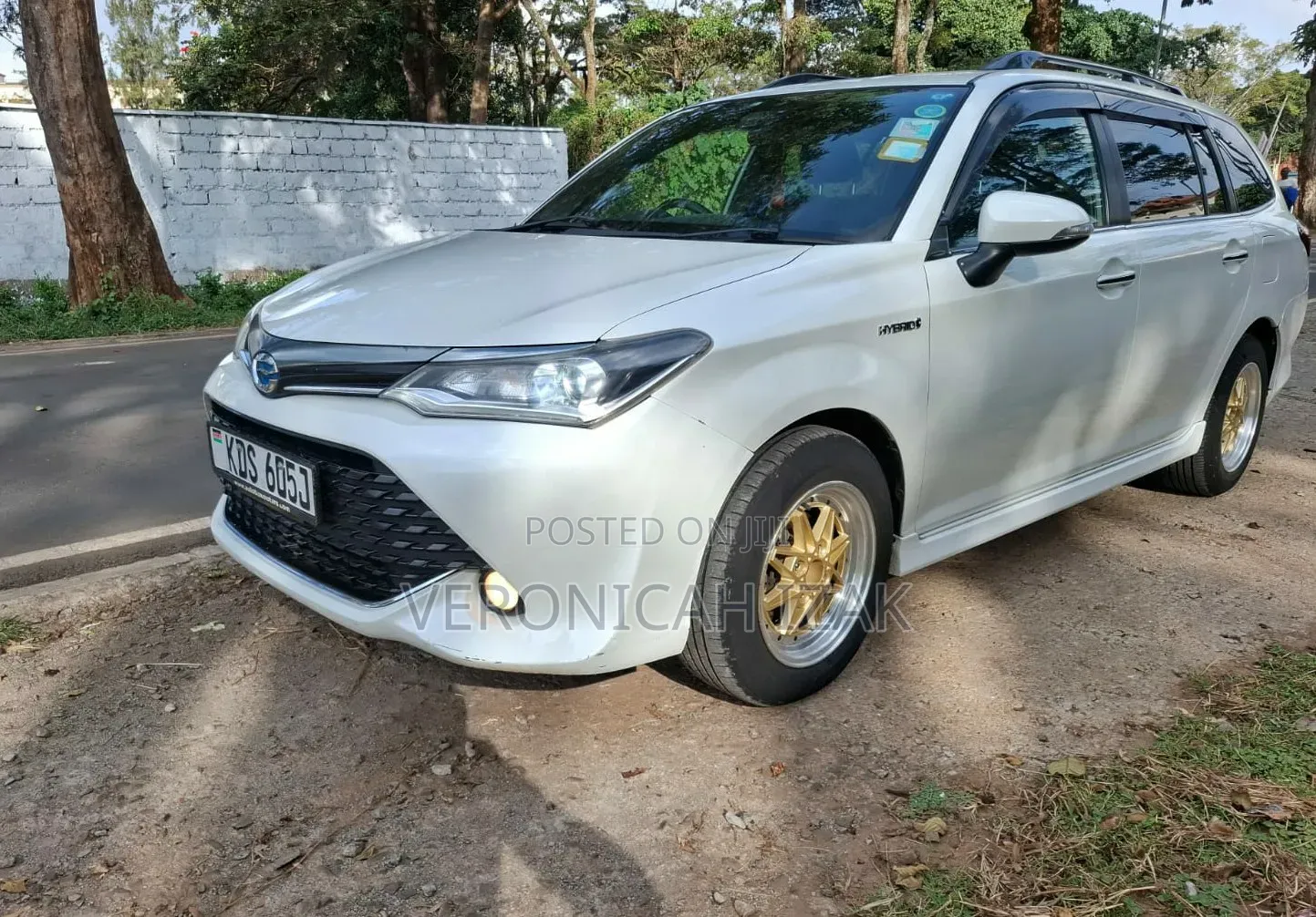 Toyota Corolla Fielder 2016 White