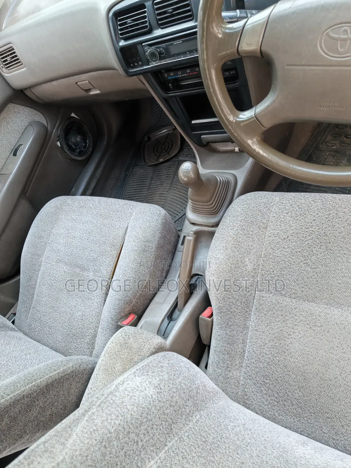 Toyota Corolla 2005 White