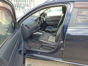 Mitsubishi RVR 2.0 2012 Black