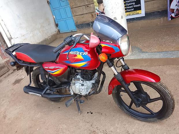 Bajaj Boxer 150 UG 2023 Red