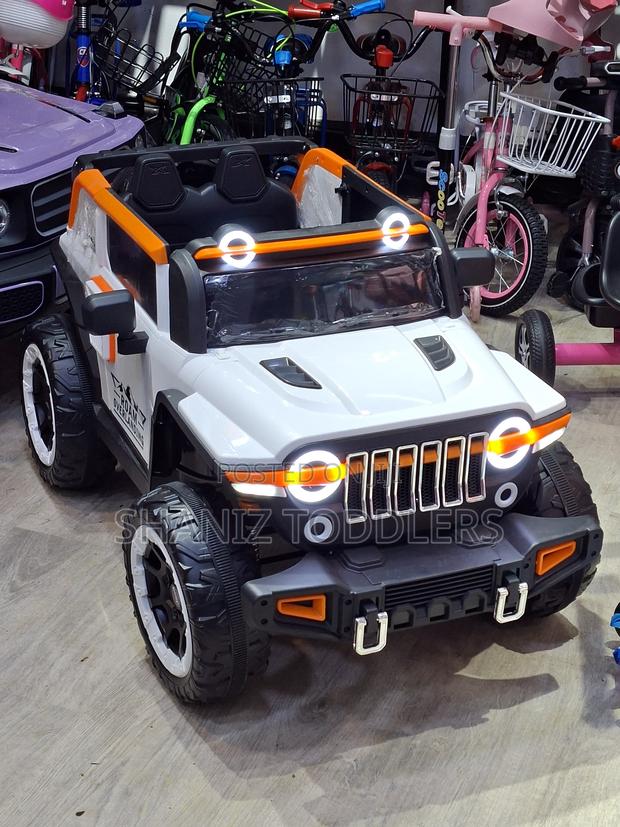 Kids 2 Electric Car Jeep Ride on Toy - thumbnail 2