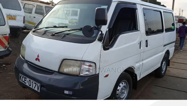 Nissan Vanette 2008 White - thumbnail 3