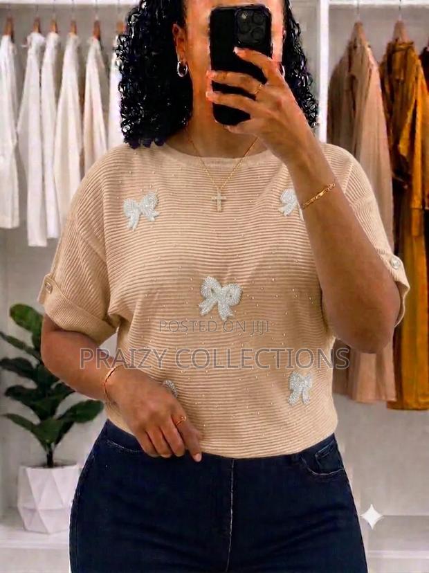 Bow
Stretch Tops
Free Size