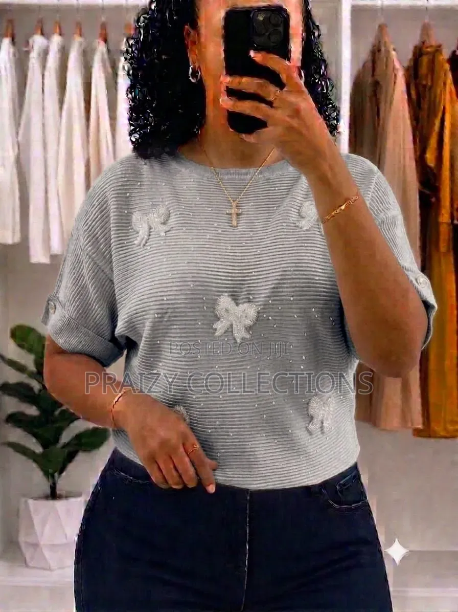 Bow
Stretch Tops
Free Size