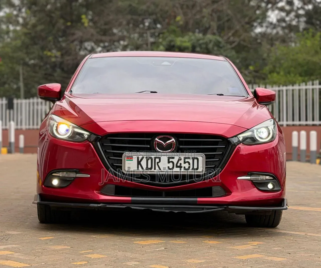 Mazda Axela 2017 Red