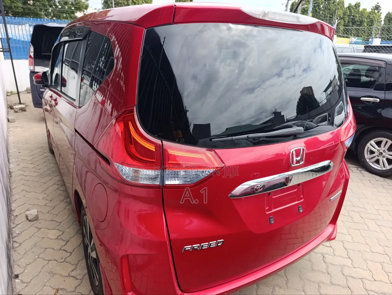 Honda Freed 2019 Red