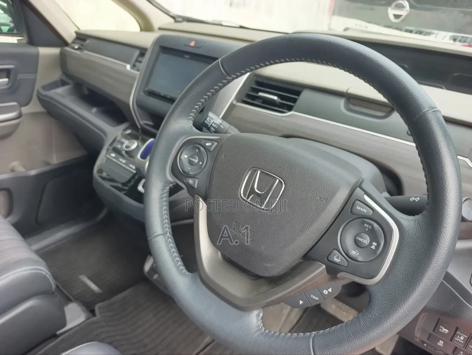 Honda Freed 2019 Red