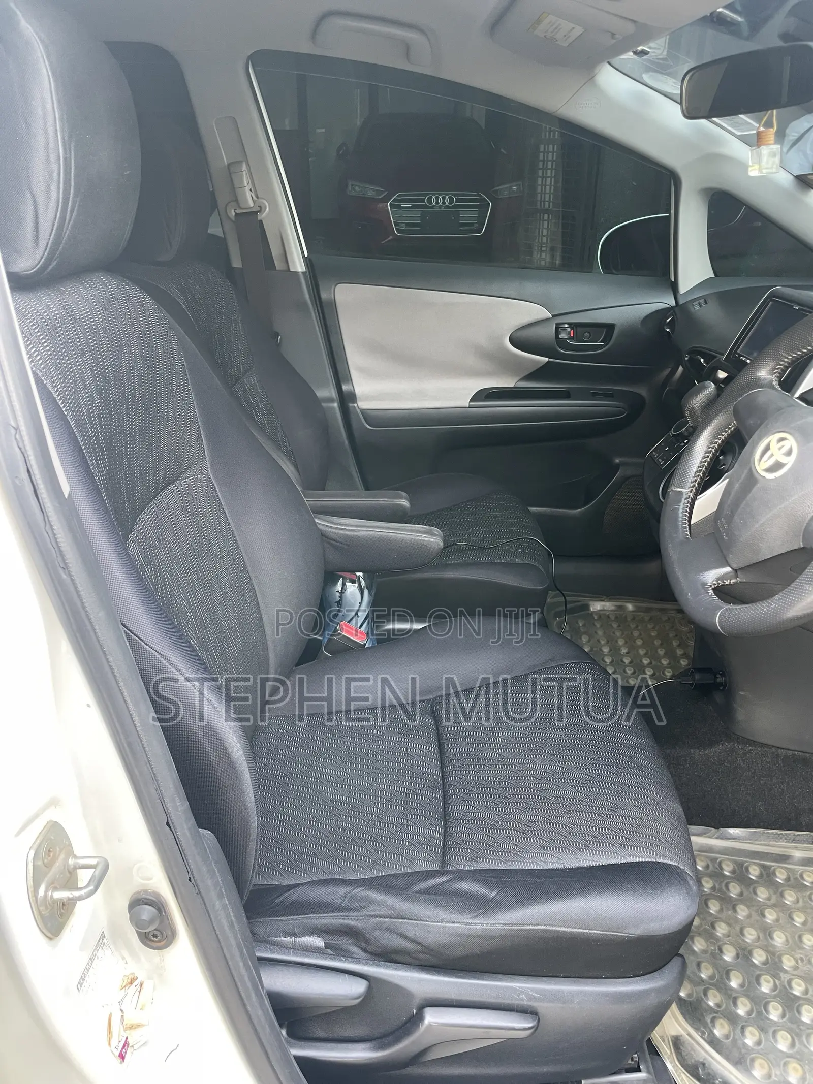 Toyota Wish 2012 White