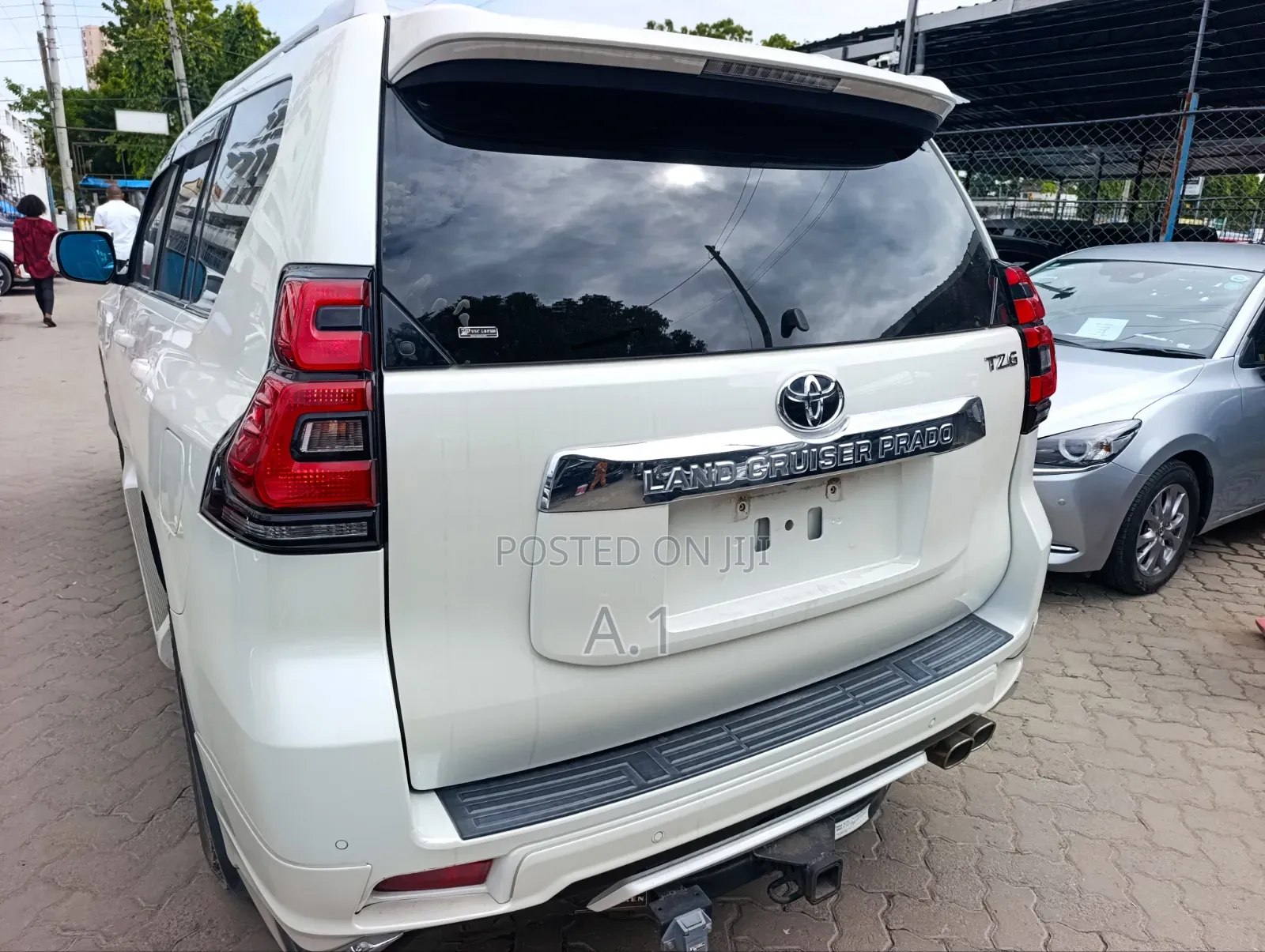 Toyota Land Cruiser Prado 2020 White