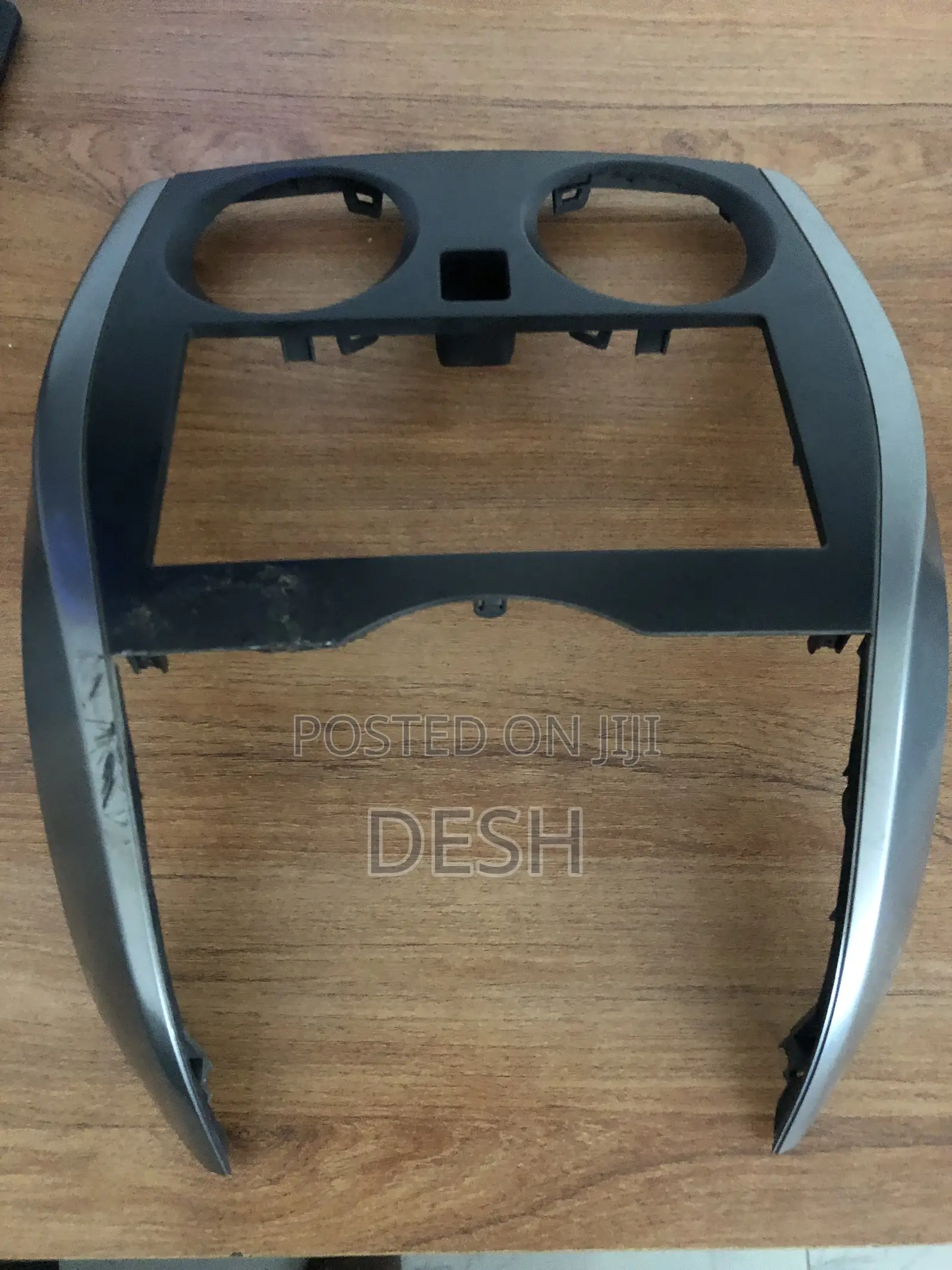 Nissan Note E12 Frame Kit/Console 7inch
