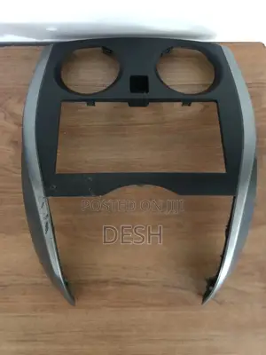 Nissan Note E12 Frame Kit/Console 7inch