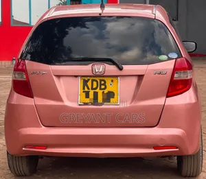 Honda Fit 2013 Pink
