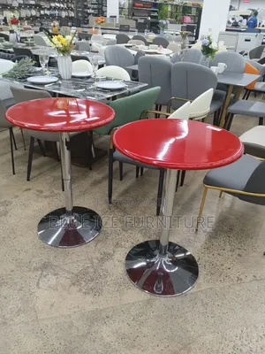 Adjustable Height Dining Table