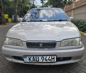 Toyota Sprinter 2000 Silver