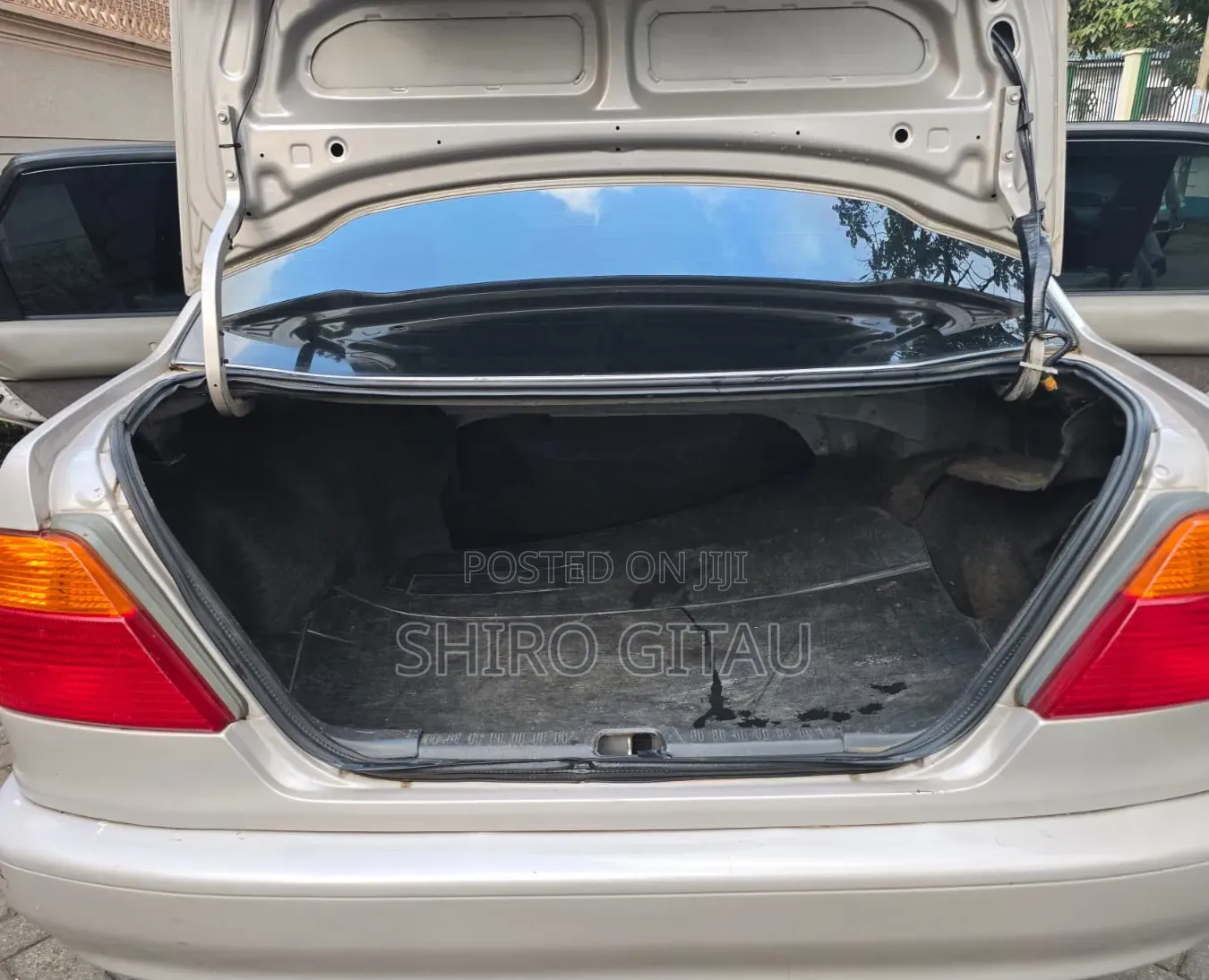 Toyota Sprinter 2000 Silver